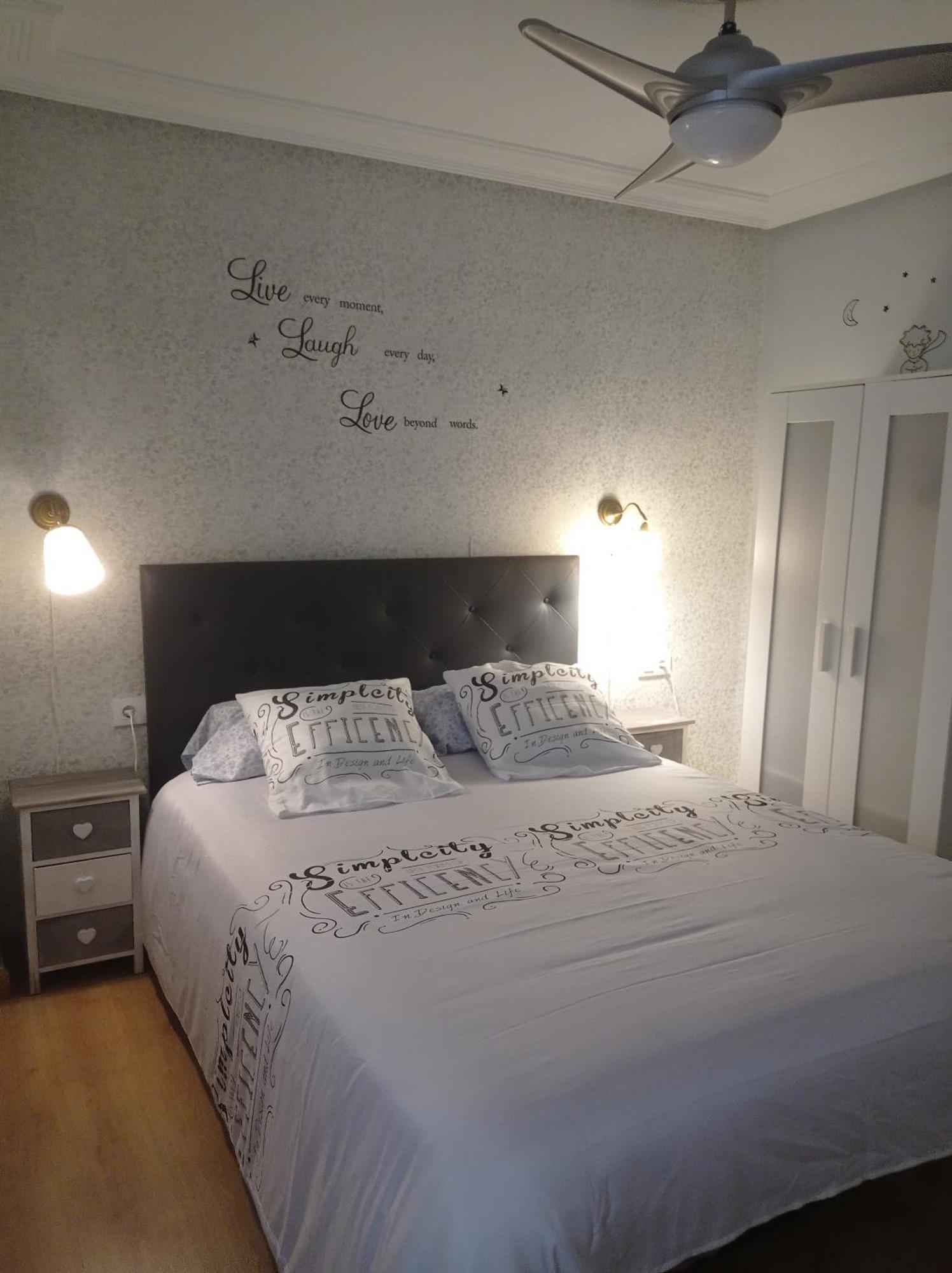 Serendipia Apartamentos 1 Logroño Extérieur photo
